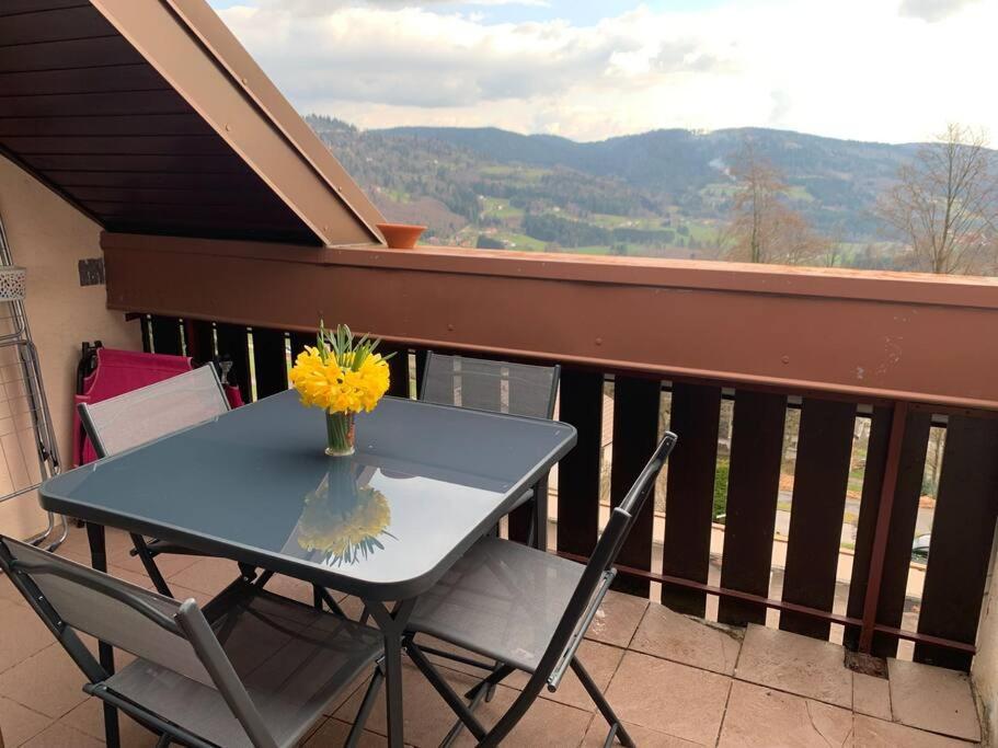 Duplex - Proche De Gerardmer Le Tholy Exterior photo